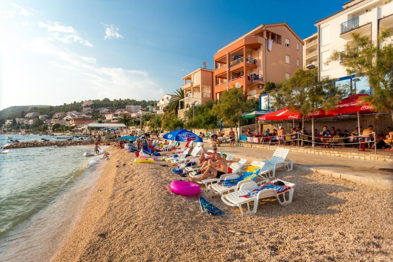 Апартаменты Butique Maris Комарна Экстерьер фото